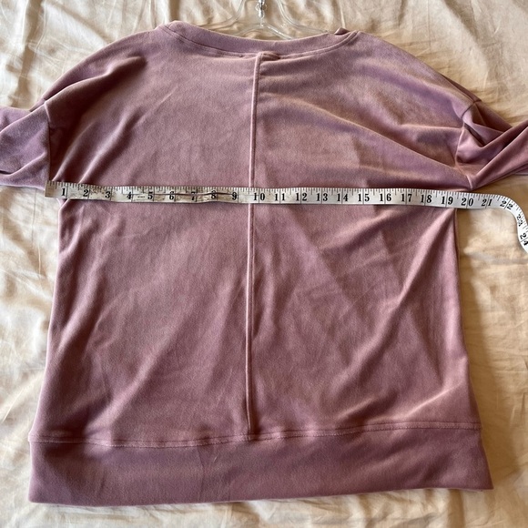 NWT Cable & Gauge Studio Dusty Mauve Velour Pullover Sweatshirt XS - Picture 12 of 13